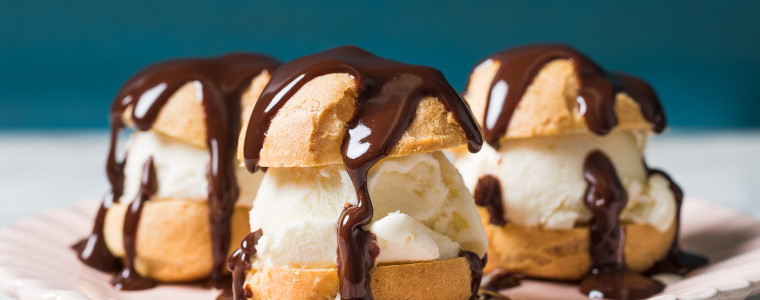 profiteroles